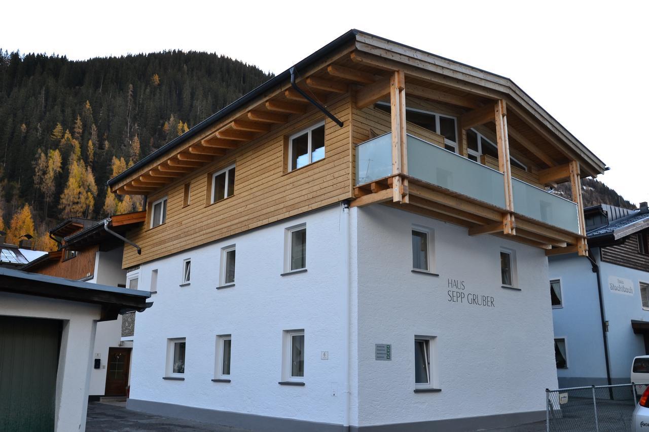 Haus Sepp Gruber Hotell Sankt Anton am Arlberg Exteriör bild
